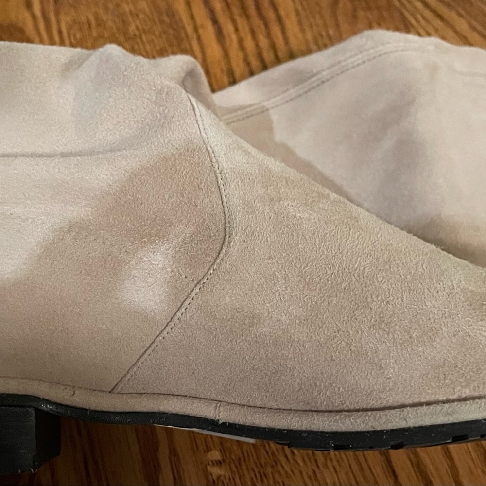 Stuart Weitzman Tall Suede Boots